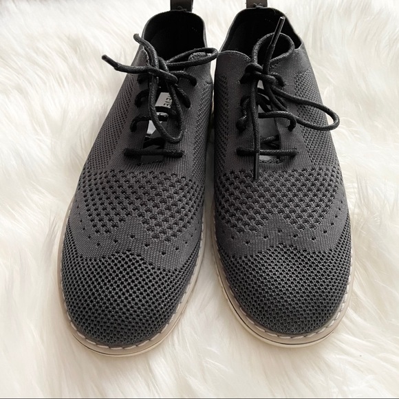 Steve Madden BMARK Grey Oxford Sneakers - Picture 4 of 5